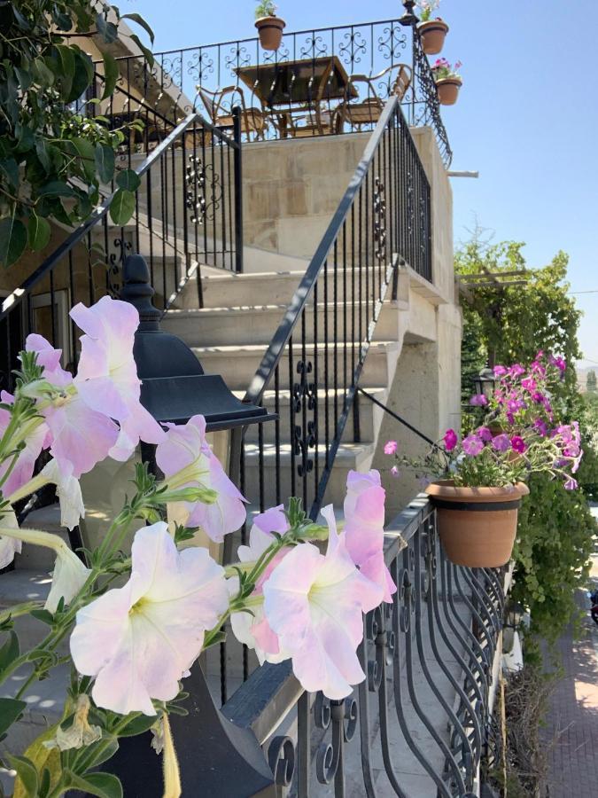 Capiedra Hotel Uchisar Exterior photo