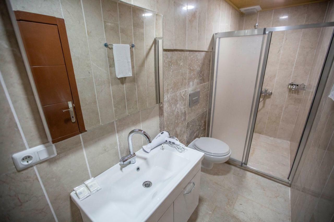 Capiedra Hotel Uchisar Exterior photo