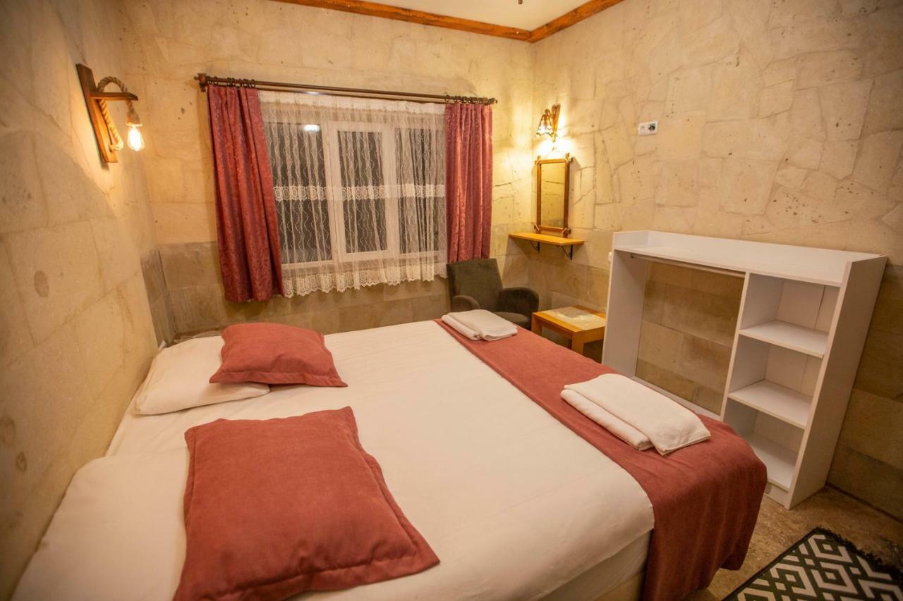 Capiedra Hotel Uchisar Exterior photo