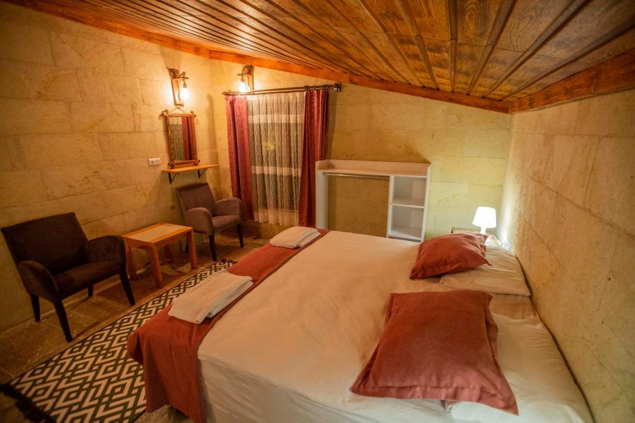 Capiedra Hotel Uchisar Exterior photo
