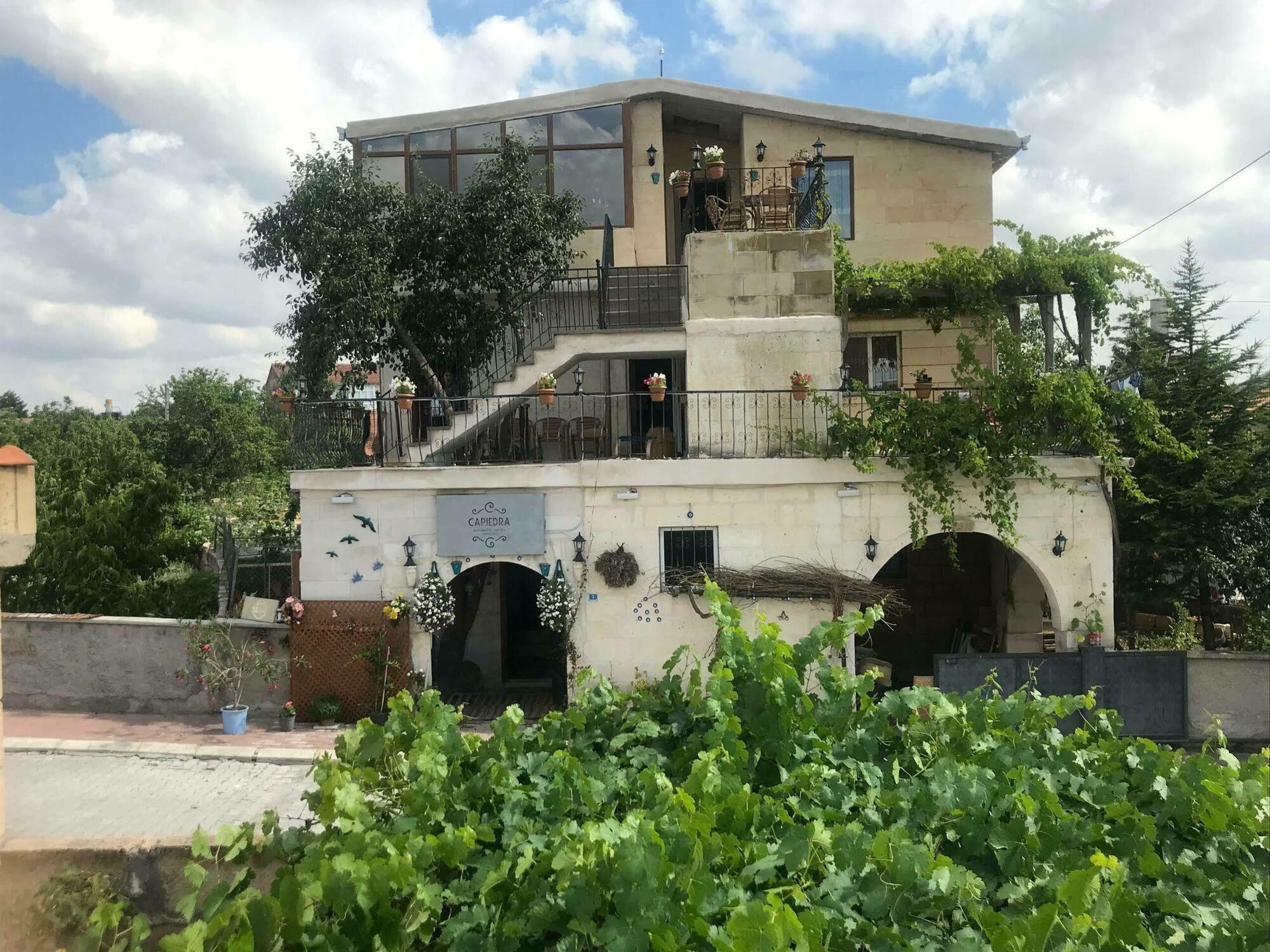 Capiedra Hotel Uchisar Exterior photo