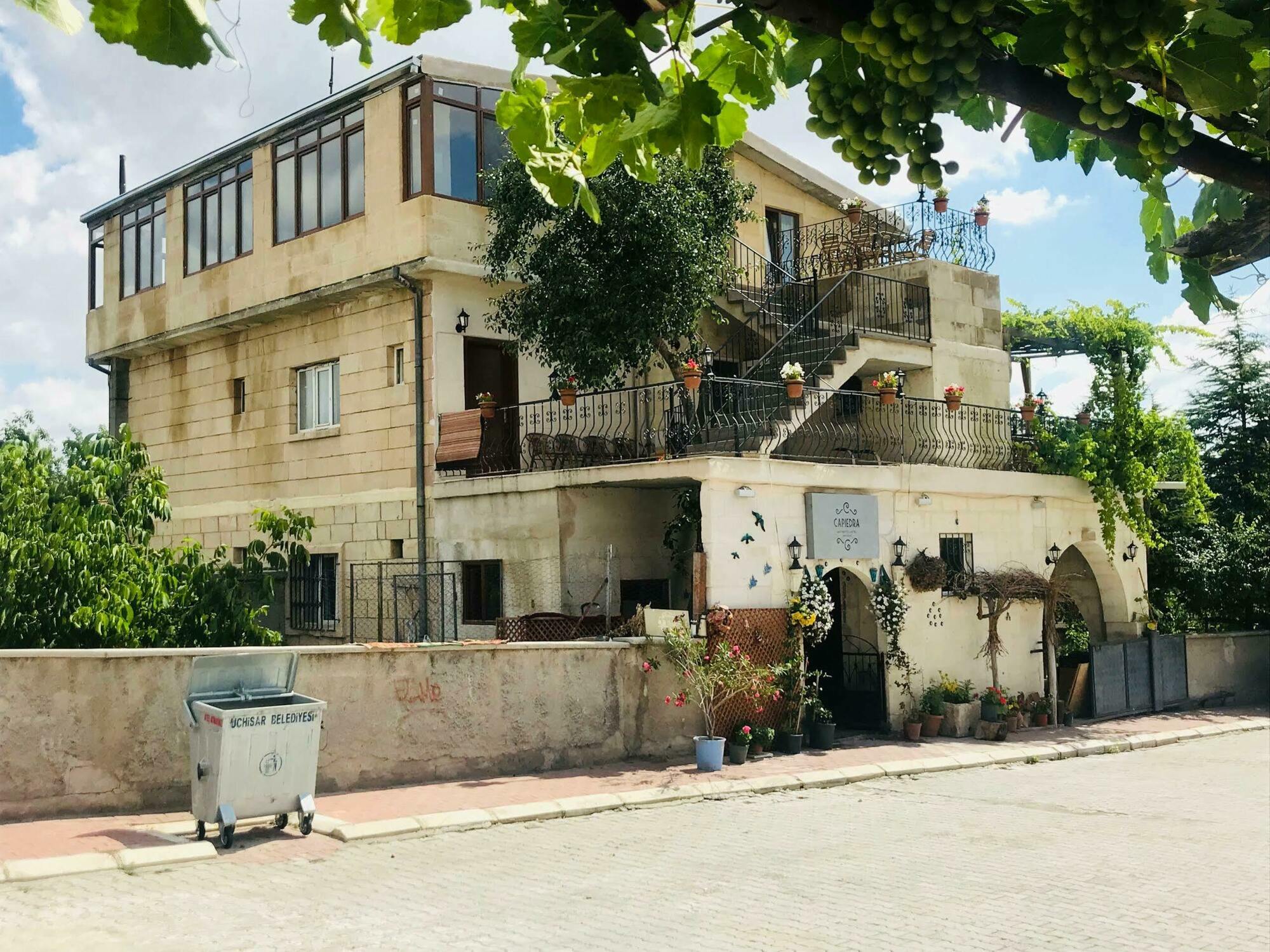 Capiedra Hotel Uchisar Exterior photo